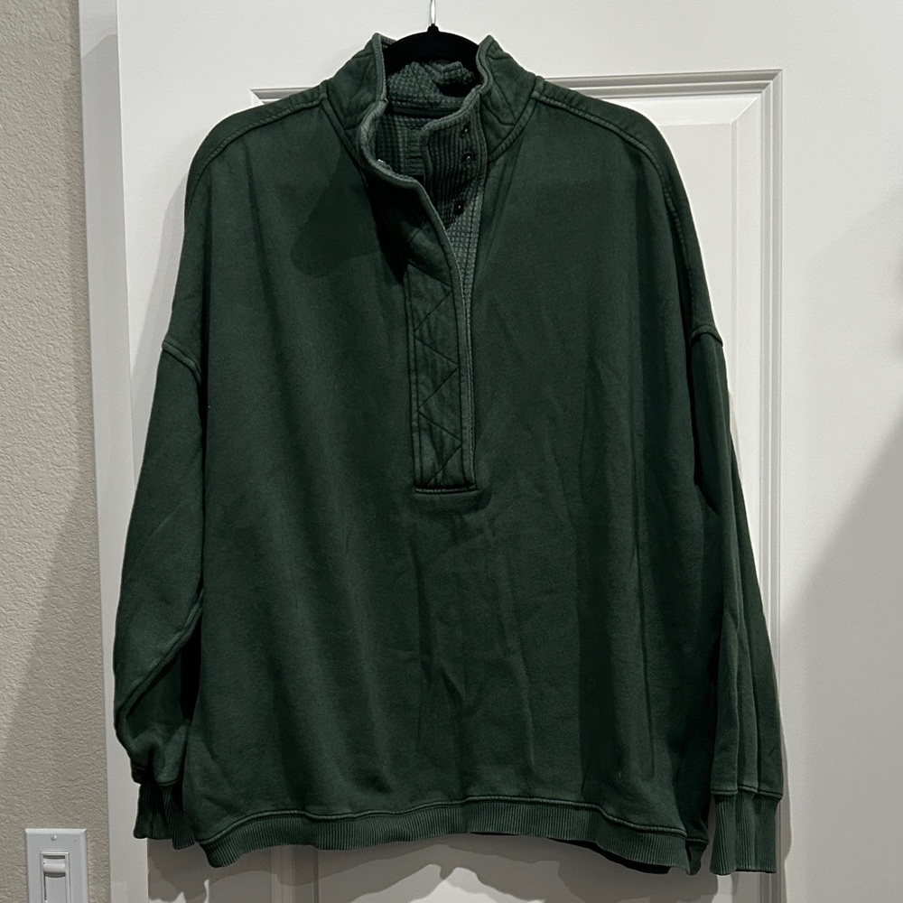 Aerie oversized snap button sweatshirt Large